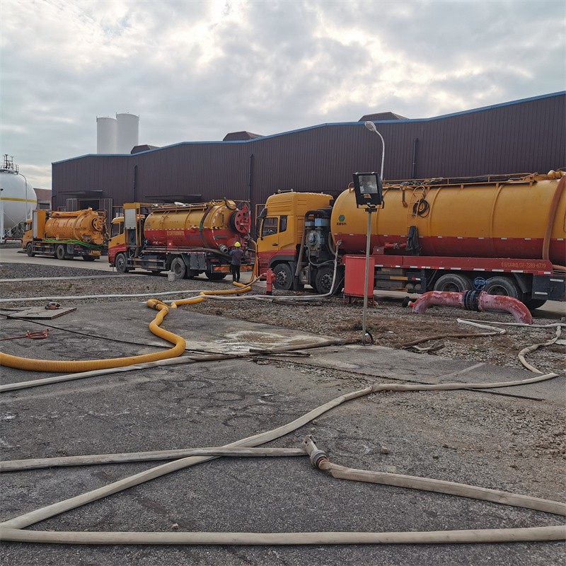 台安污水池清理