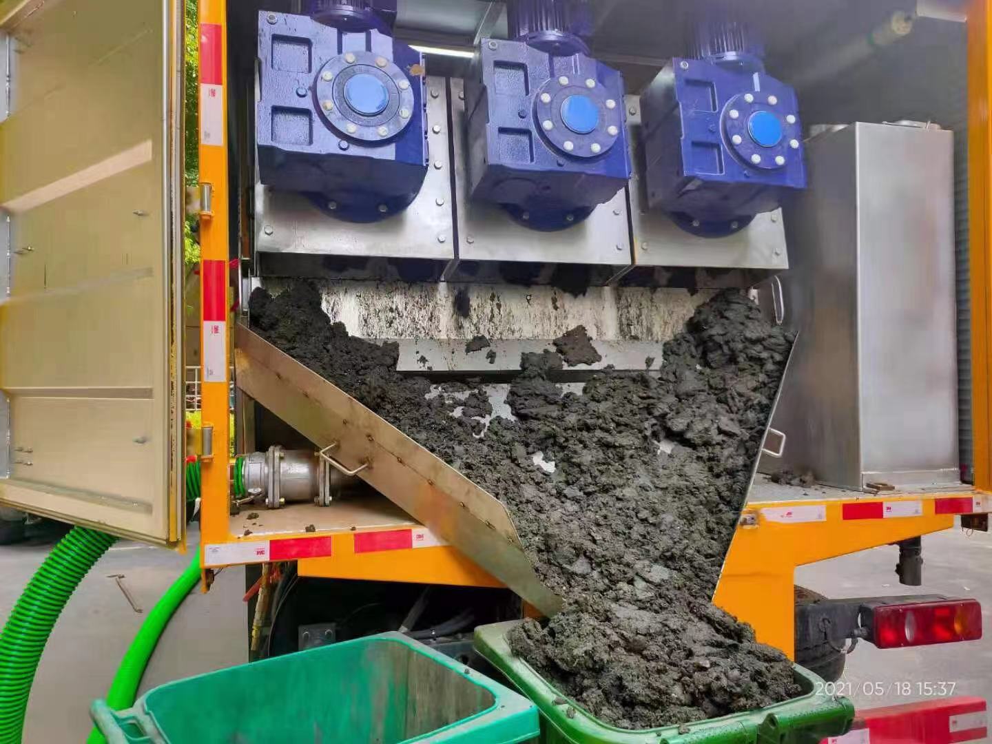 台安化粪池清掏城市维护站-泥浆净化干湿分离处理